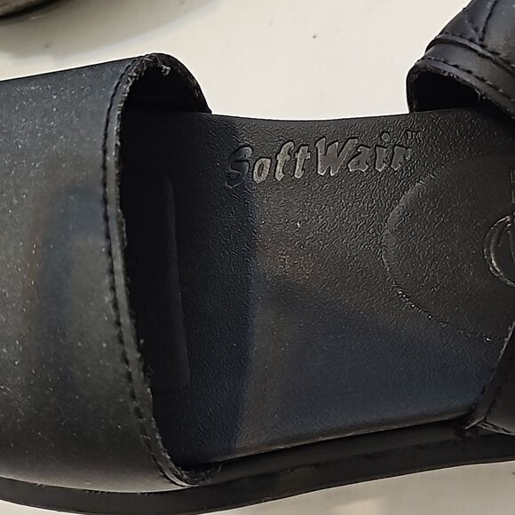 Dr. Martens Voss II Black Leather Sandals 7 - Picture 11 of 11